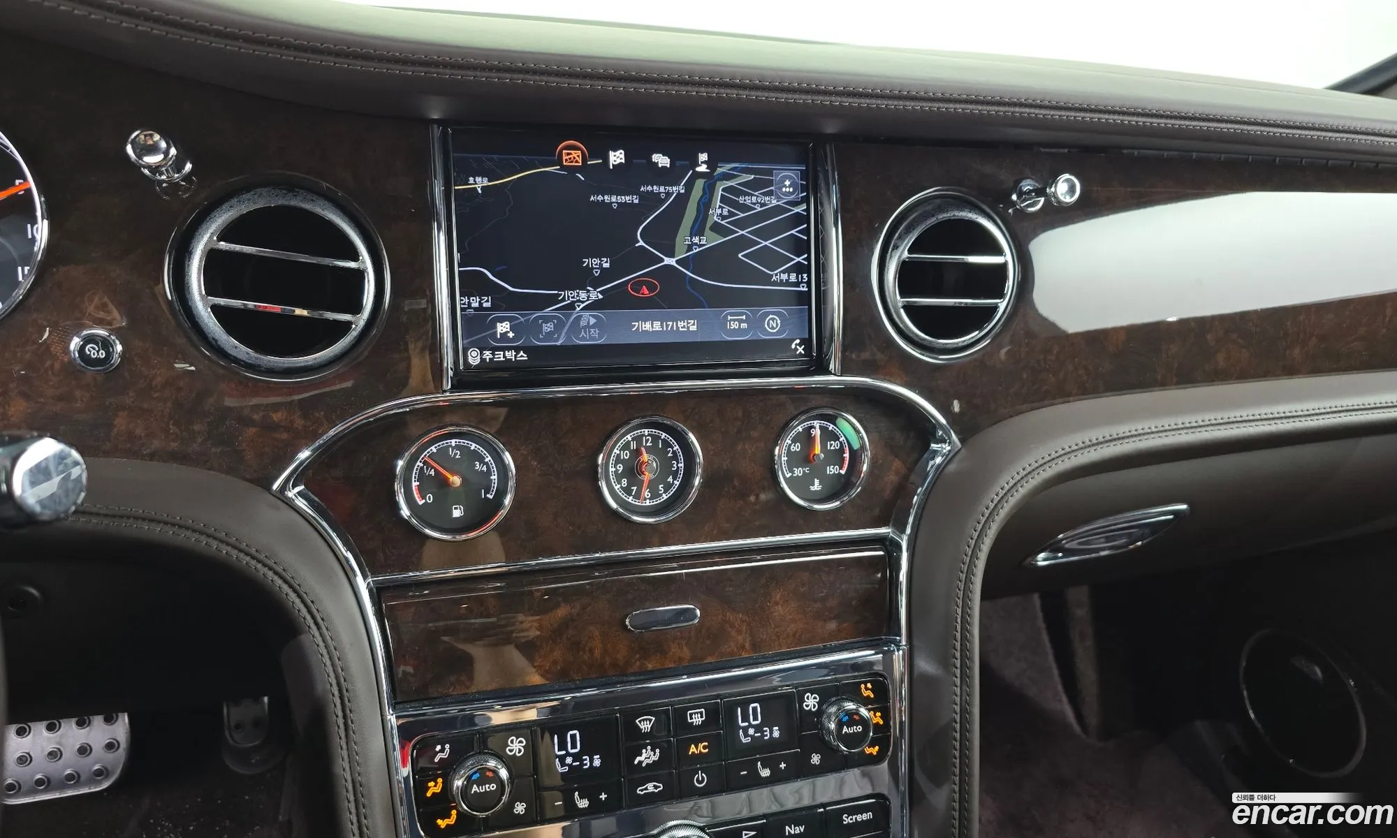 Bentley Mulsanne 2017 — 22