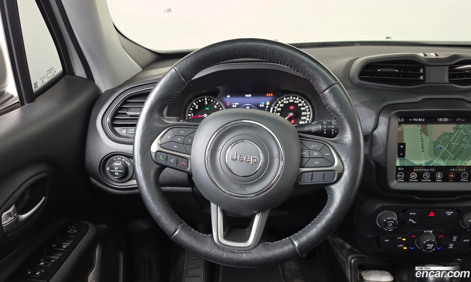 Jeep Renegade 2020 1C4BU0000LPL11237 — 12