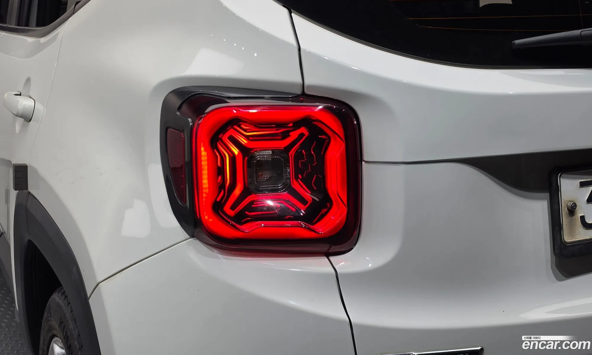 Jeep Renegade 2020 1C4BU0000LPL11237 — 9