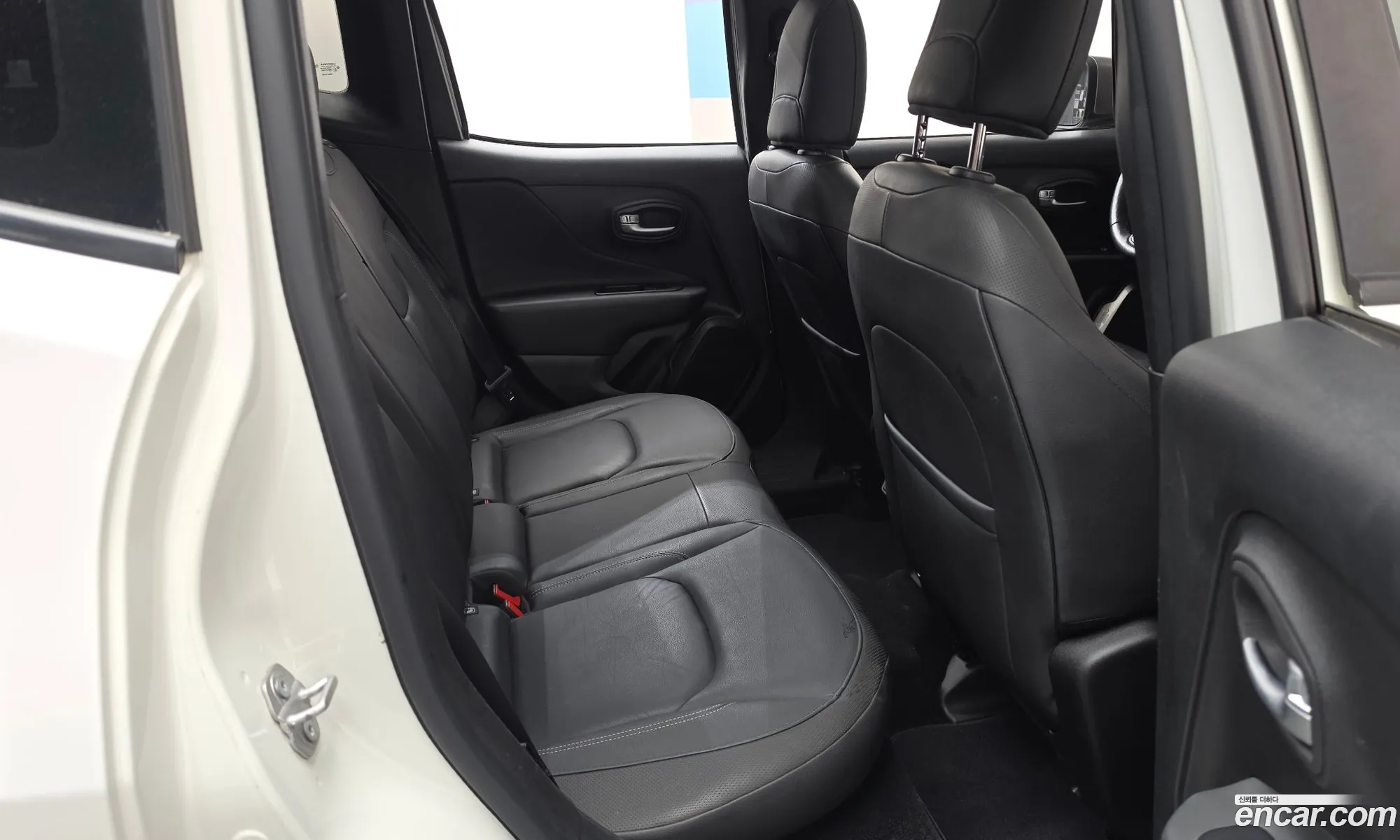 Jeep Renegade 2020 1C4BU0000LPL11237 — 2