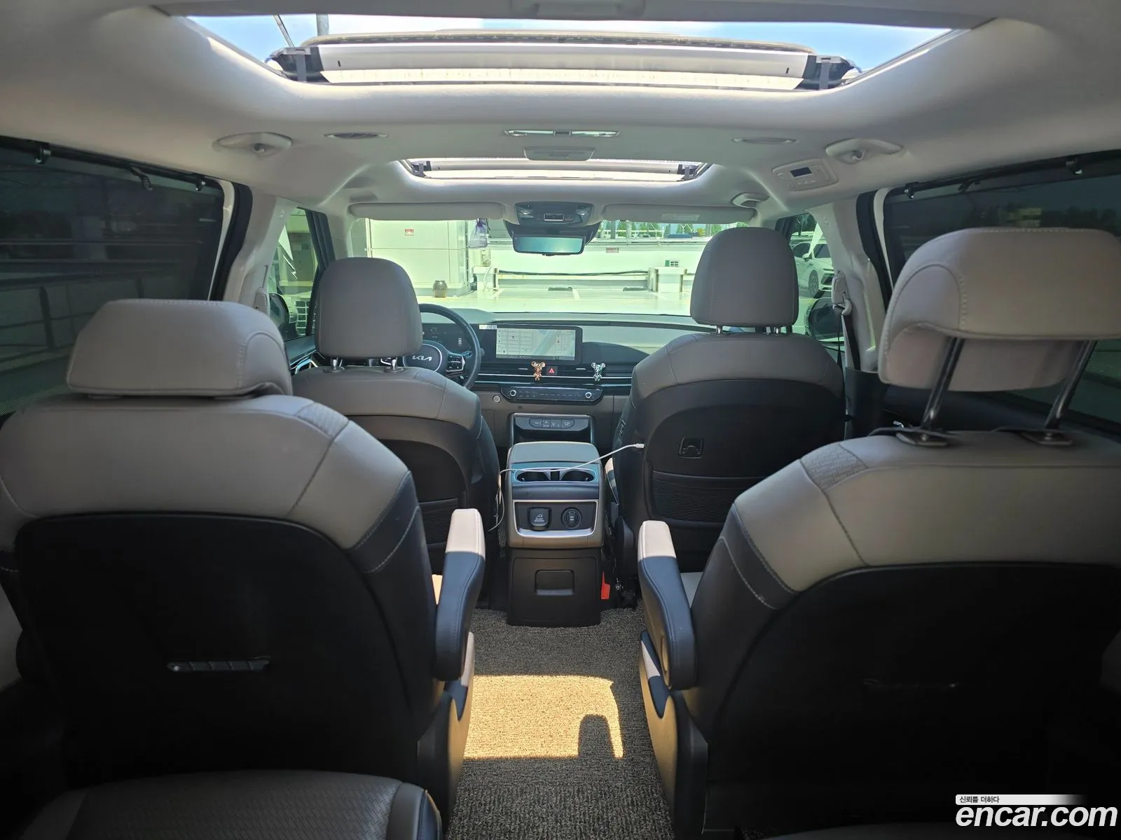 Kia Carnival 2024 — 6
