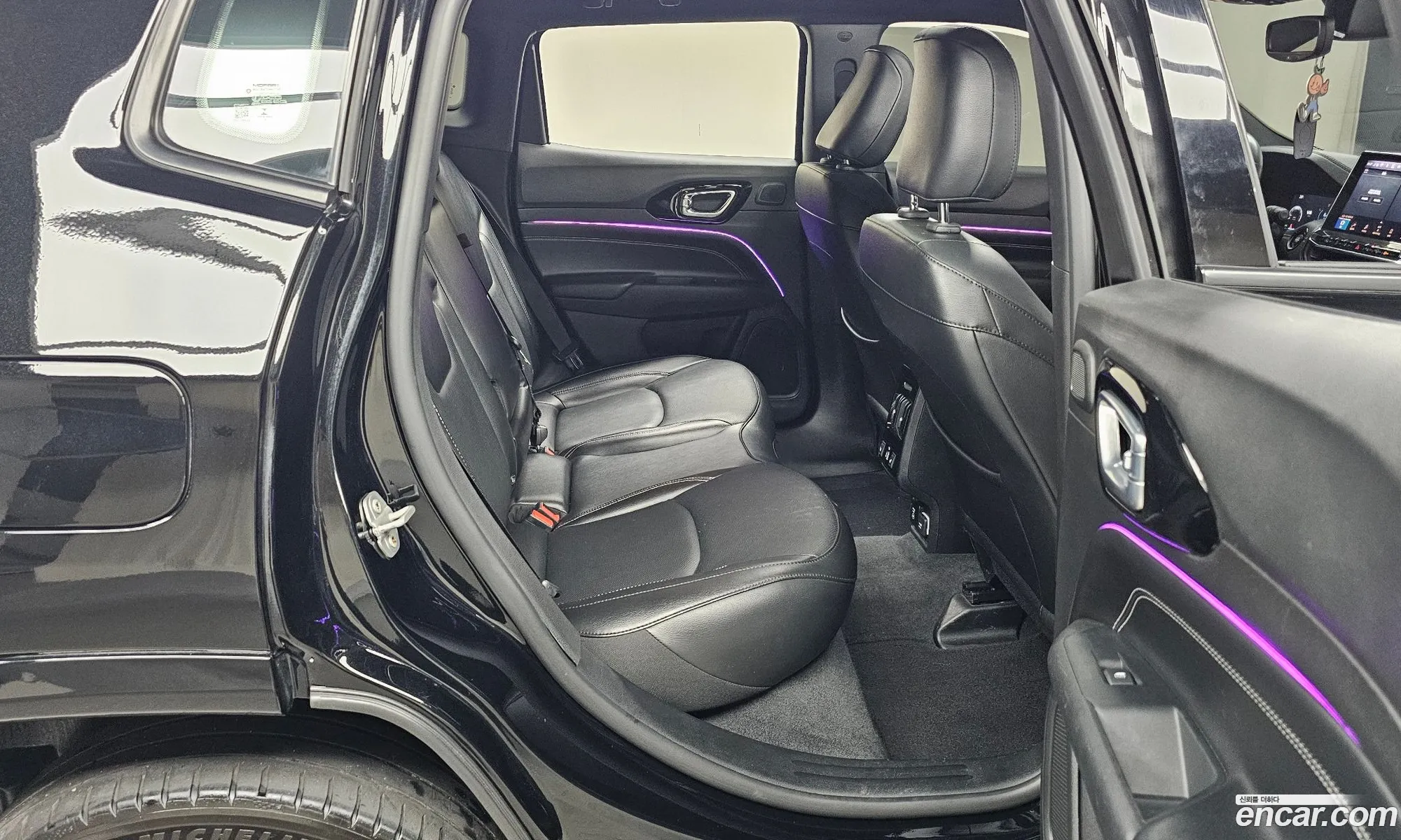 Jeep Compass 2022 3C4NJDEB5NT174113 — 4