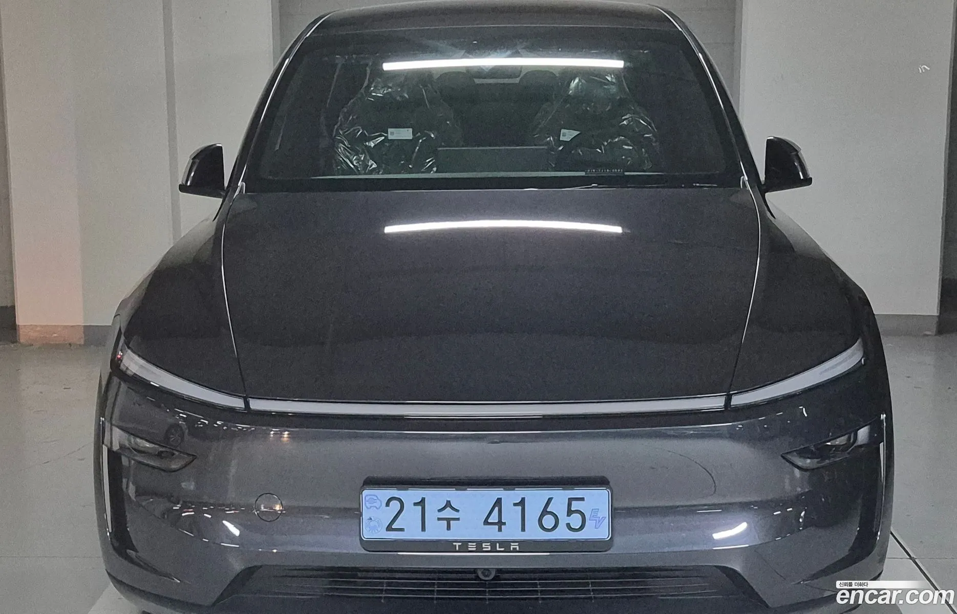 Tesla Model Y 2026 — 2