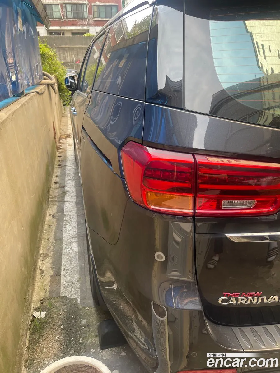 Kia Carnival 2018 — 7