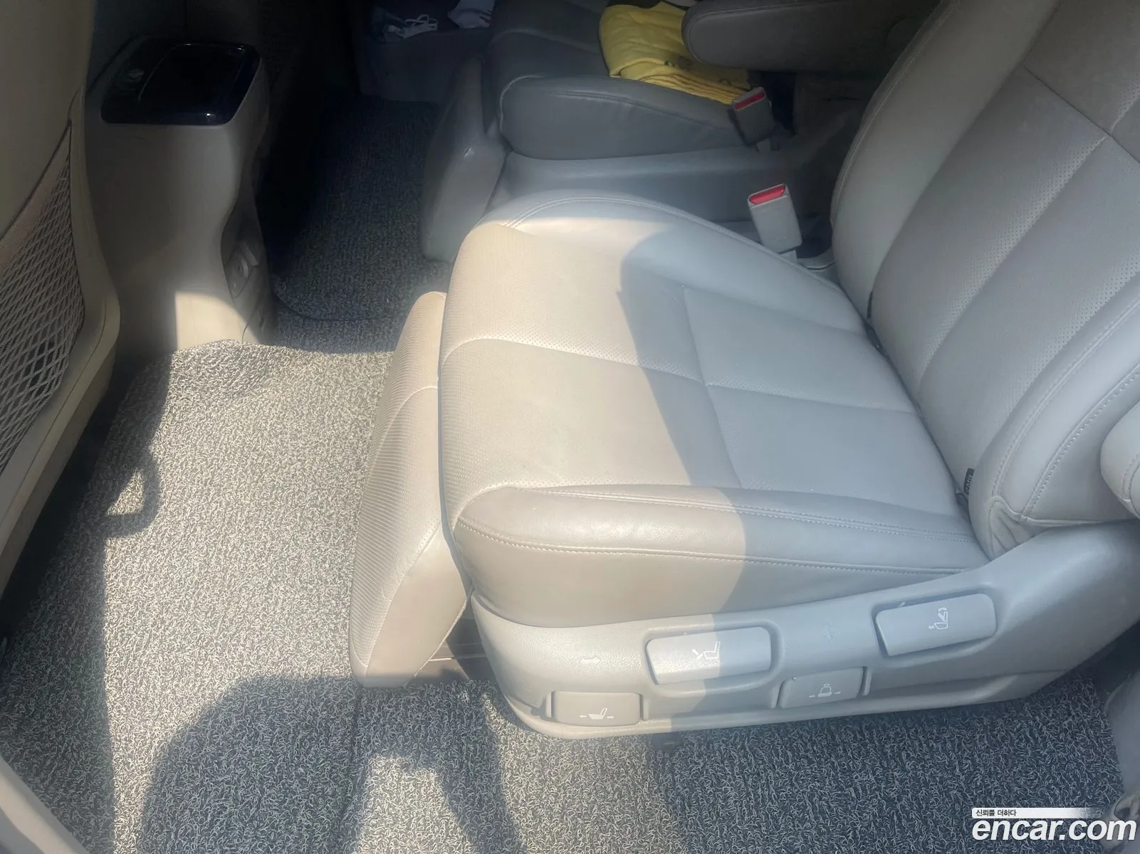 Kia Carnival 2018 — 6