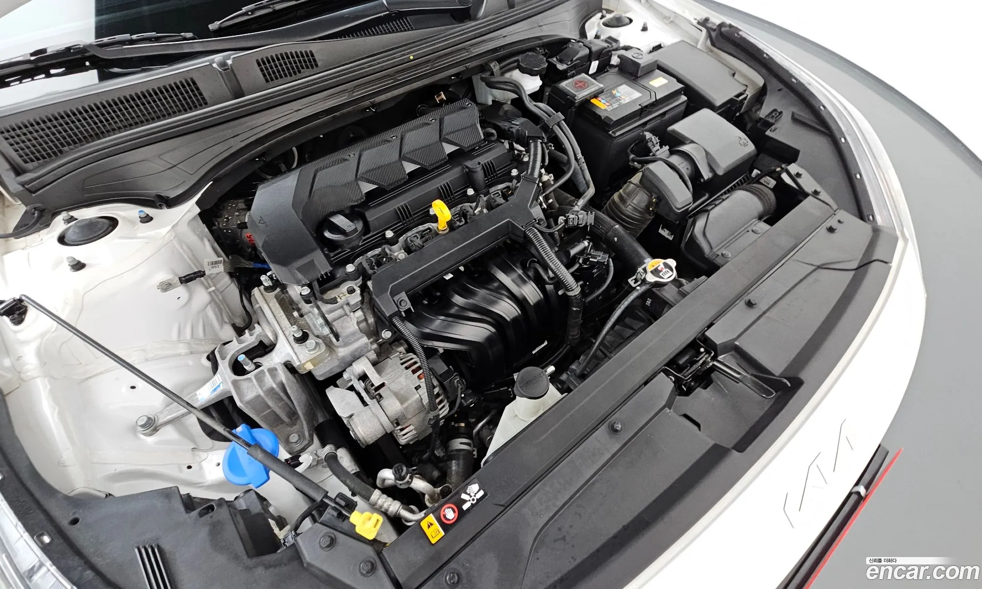 Kia K3 2024 — 25