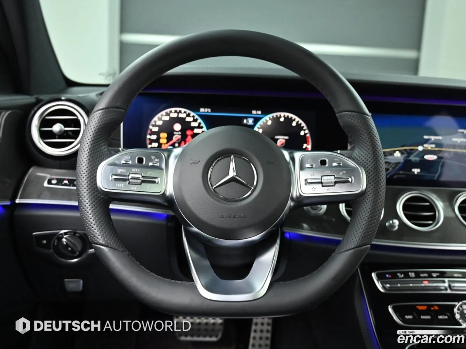 Mercedes-Benz E-Class W213 2019 — 15