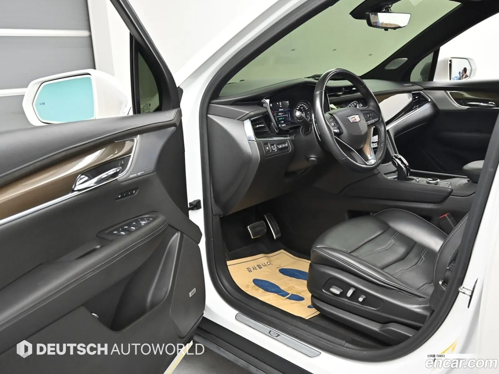 Cadillac XT6 2020 — 19