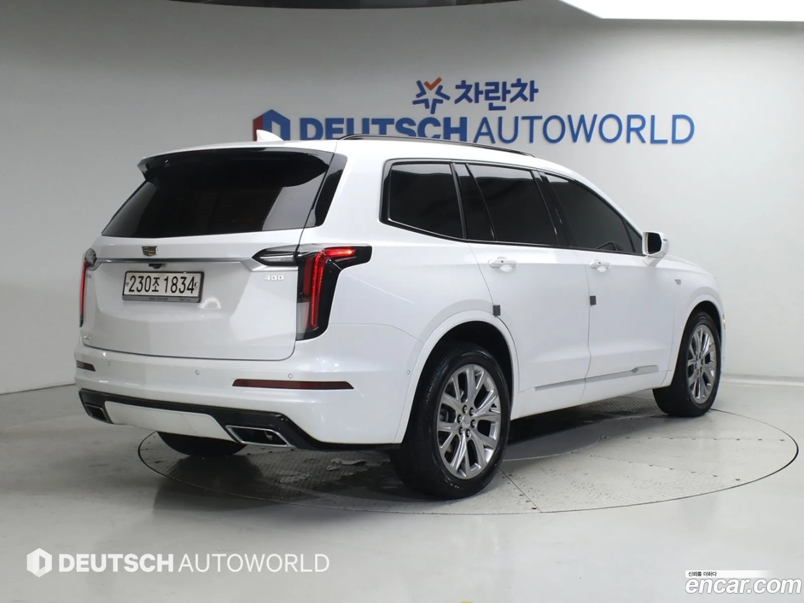 Cadillac XT6 2020 — 15