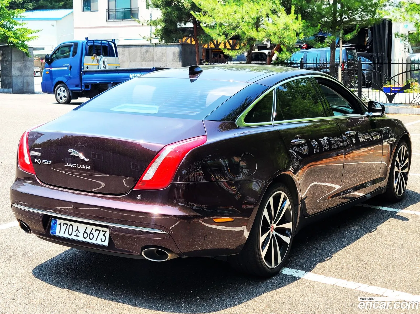 Jaguar XJ 2018 — 17