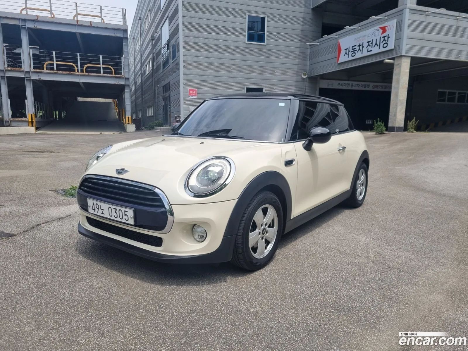 Mini Cooper D 2016 — 17