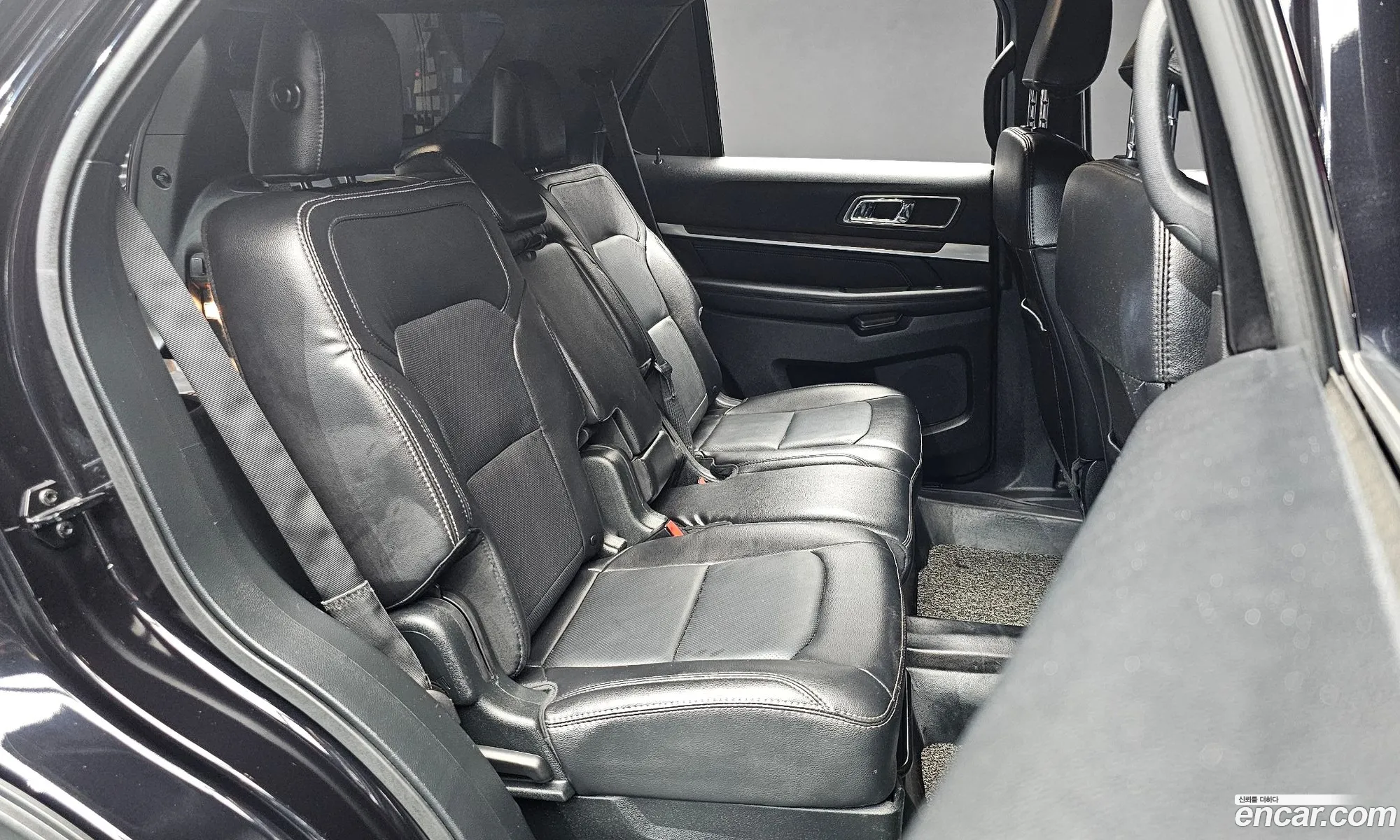 Ford Explorer 2019 1FM5K8FH5KGA47994 — 8