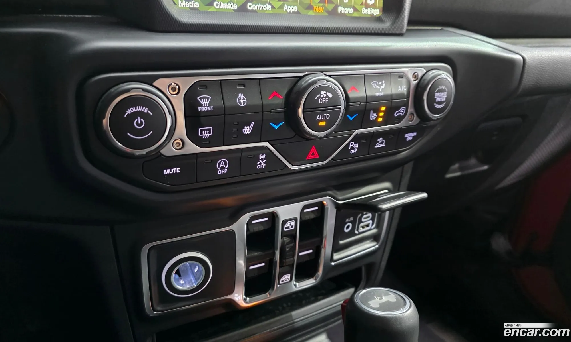 Jeep Wrangler 2022 — 12