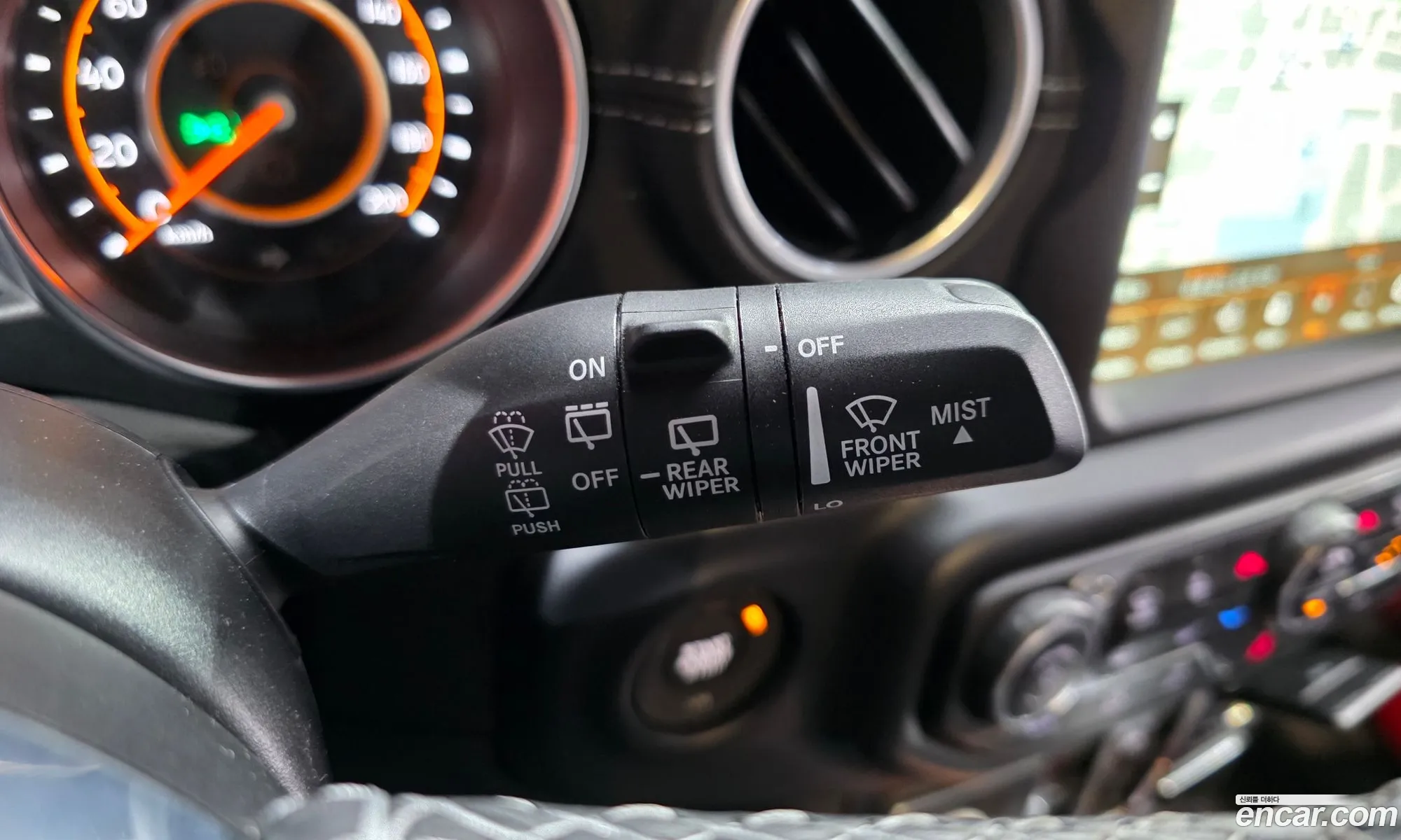Jeep Wrangler 2022 — 29