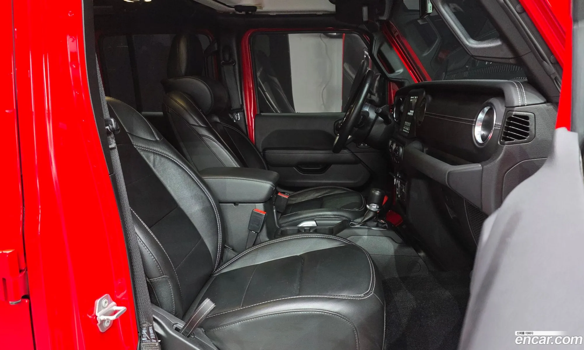 Jeep Wrangler 2022 — 17