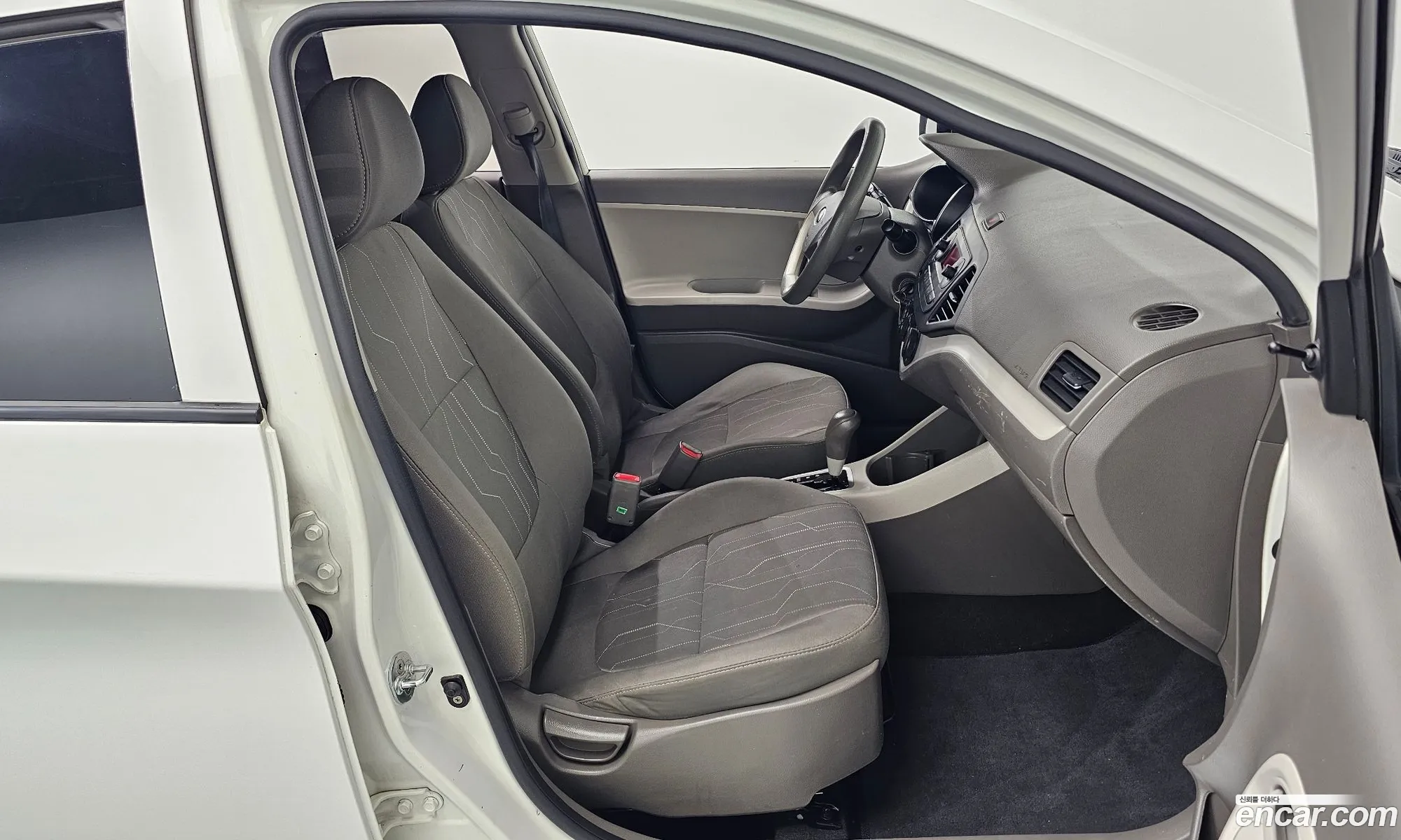 Kia Morning 2016 — 8