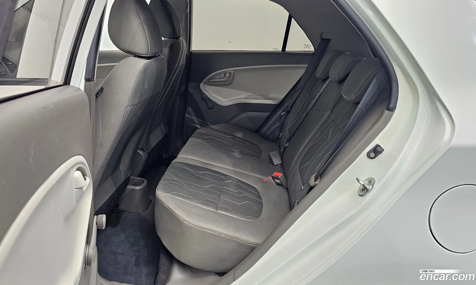 Kia Morning 2016 — 13