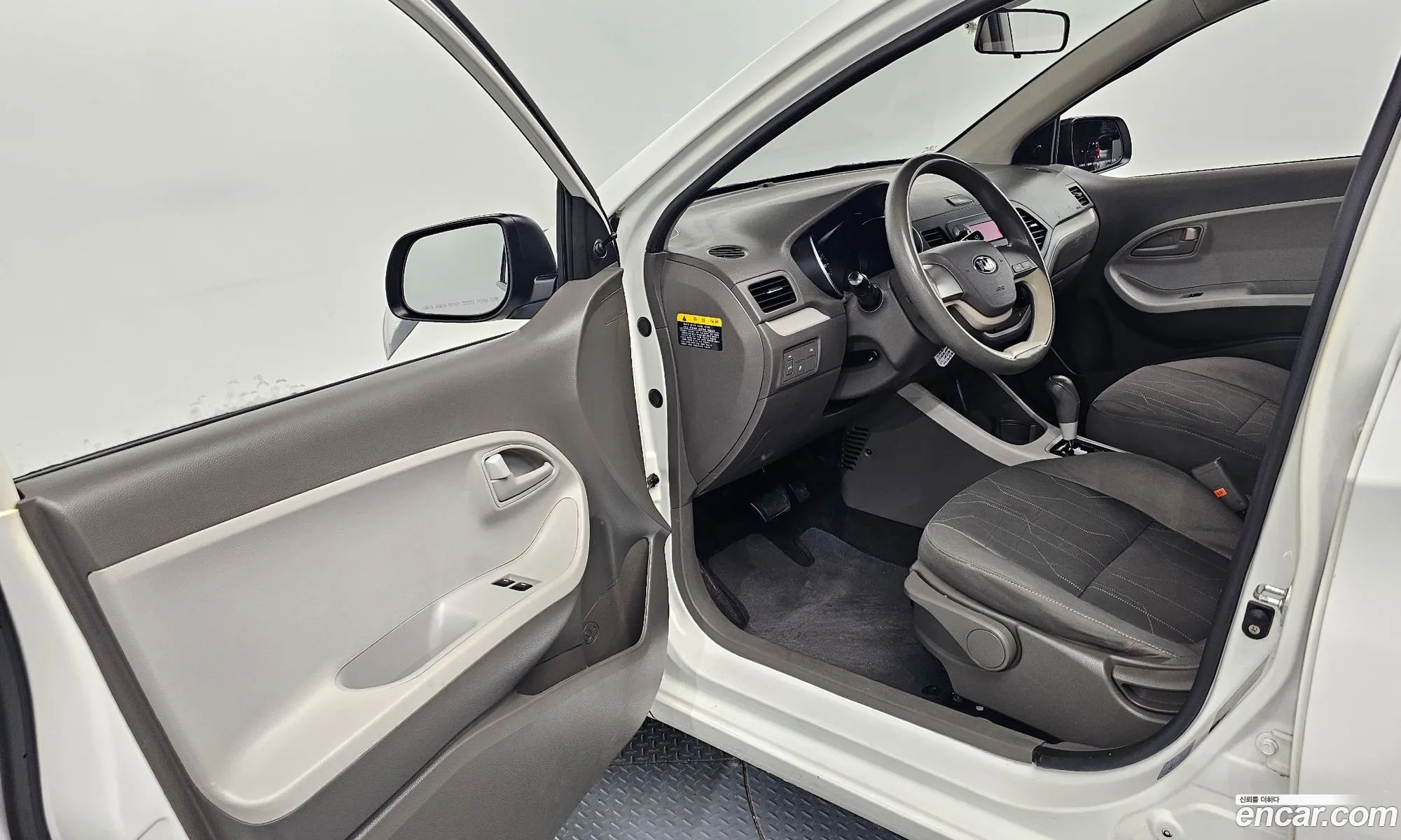Kia Morning 2016 — 27