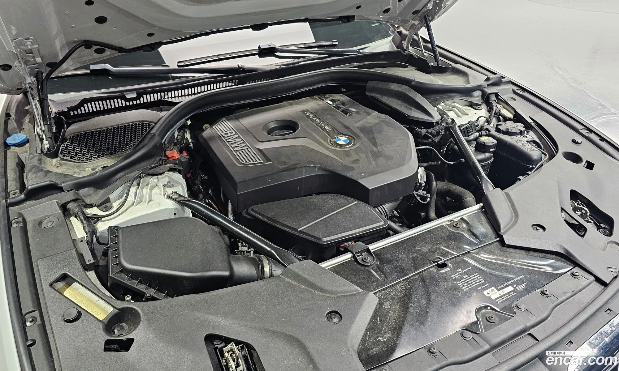 BMW 5 Series 2017 — 23