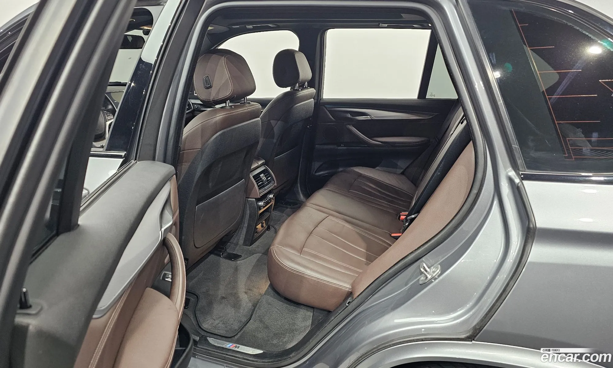 BMW X5 2018 WBAKS4105J0Y70396 — 4