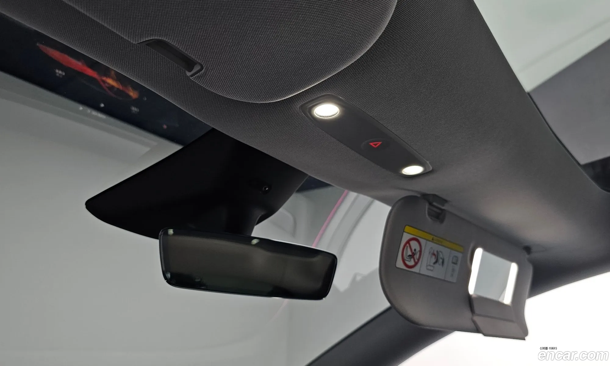 Tesla Model Y 2025 LRWYGCEK6SC202074 — 6