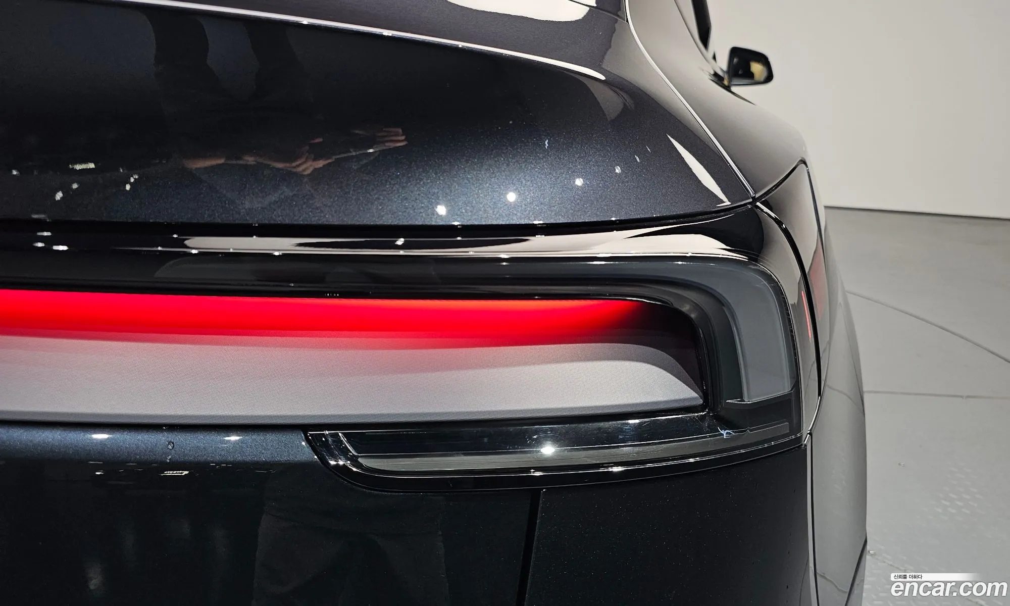 Tesla Model Y 2025 LRWYGCEK6SC202074 — 20
