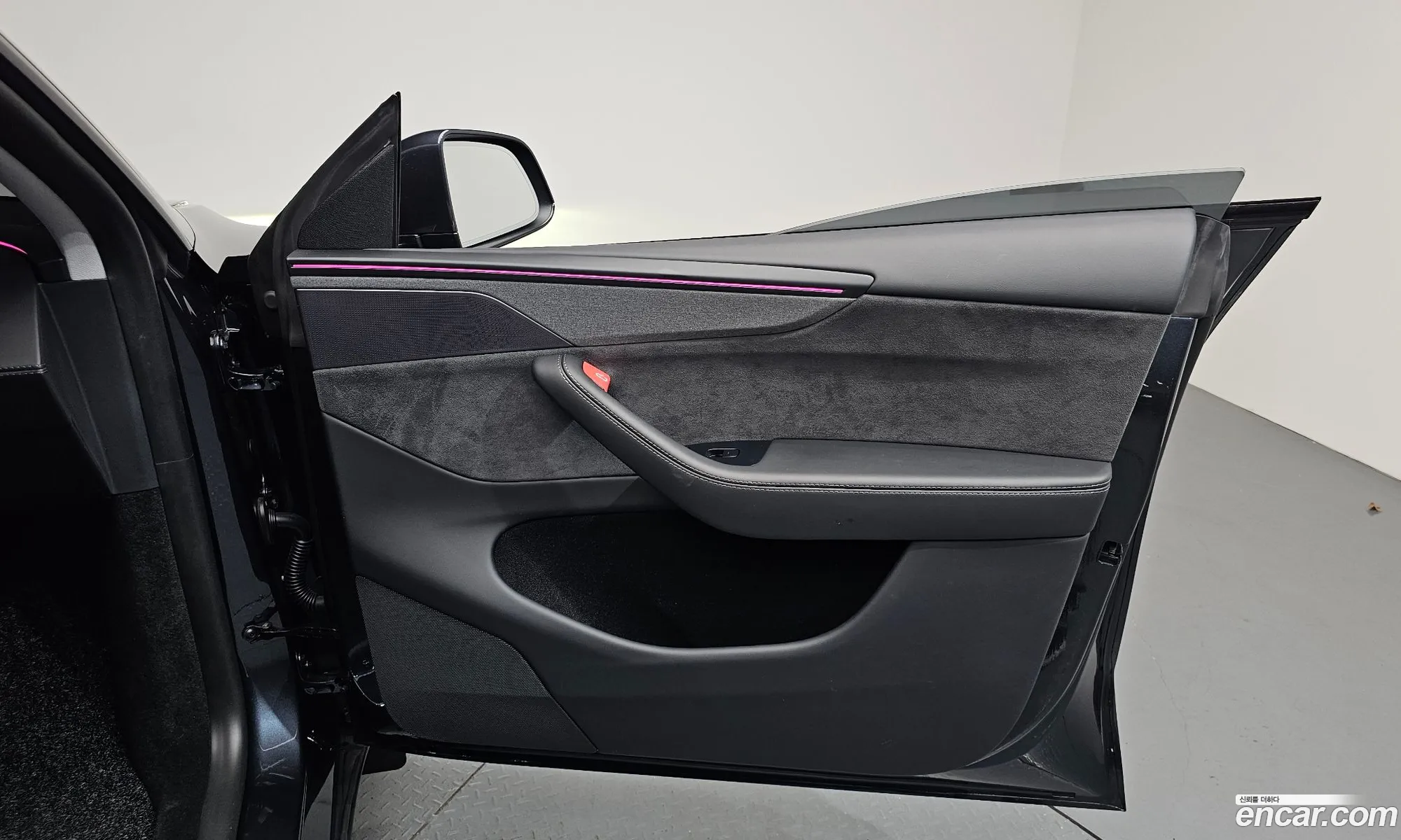 Tesla Model Y 2025 LRWYGCEK6SC202074 — 10