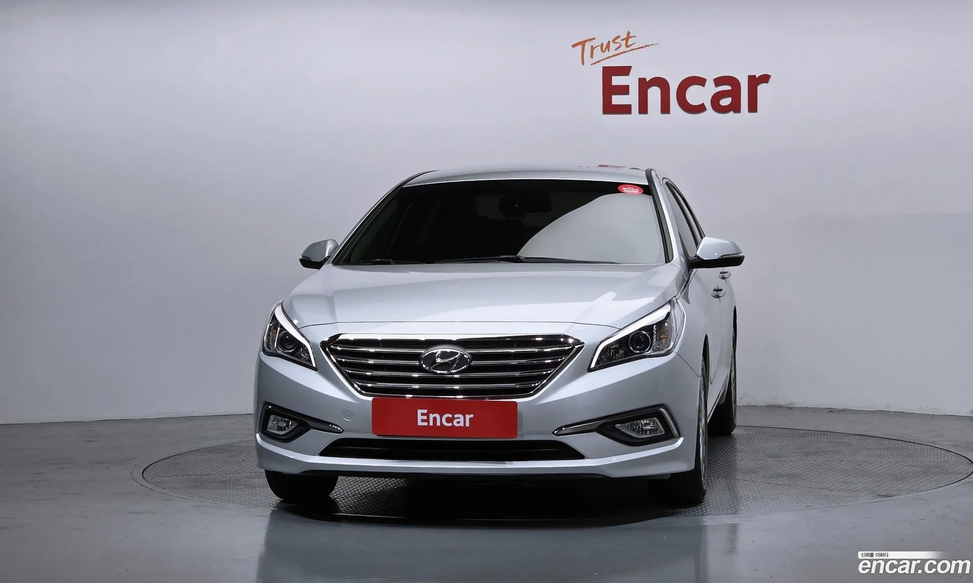Hyundai LF Sonata 2014 — 16