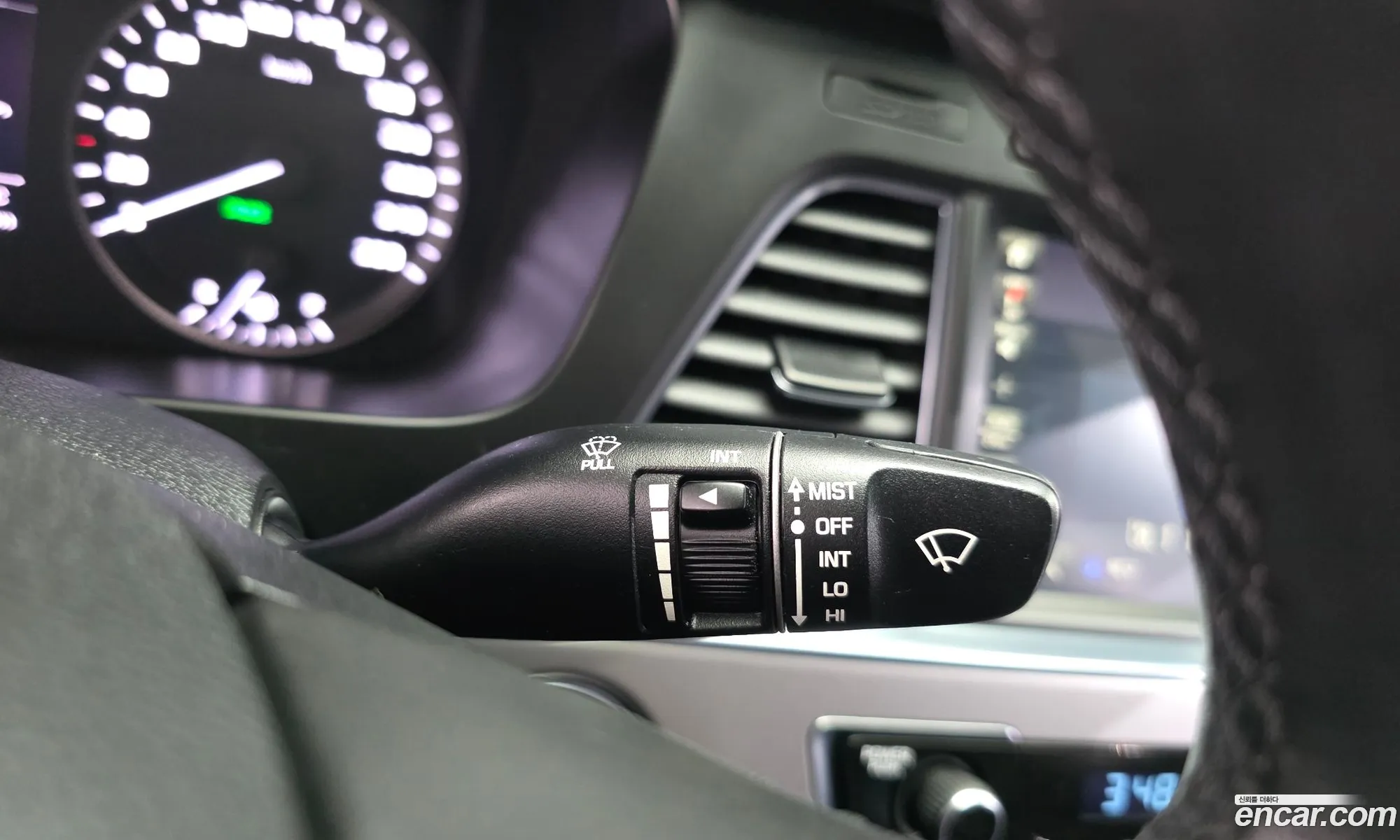 Hyundai LF Sonata 2014 — 23