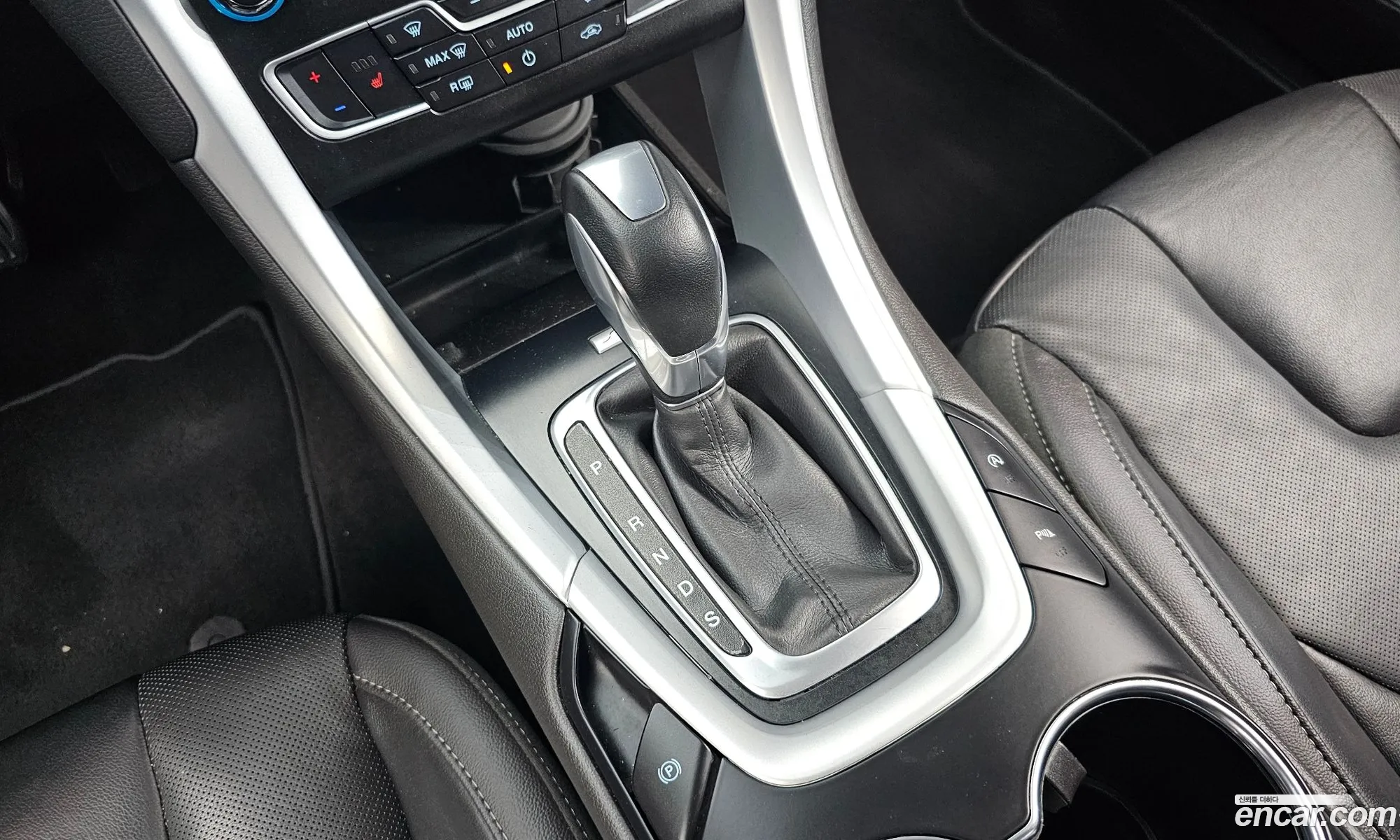 Ford Mondeo 2017 WF0DXXWP — 3