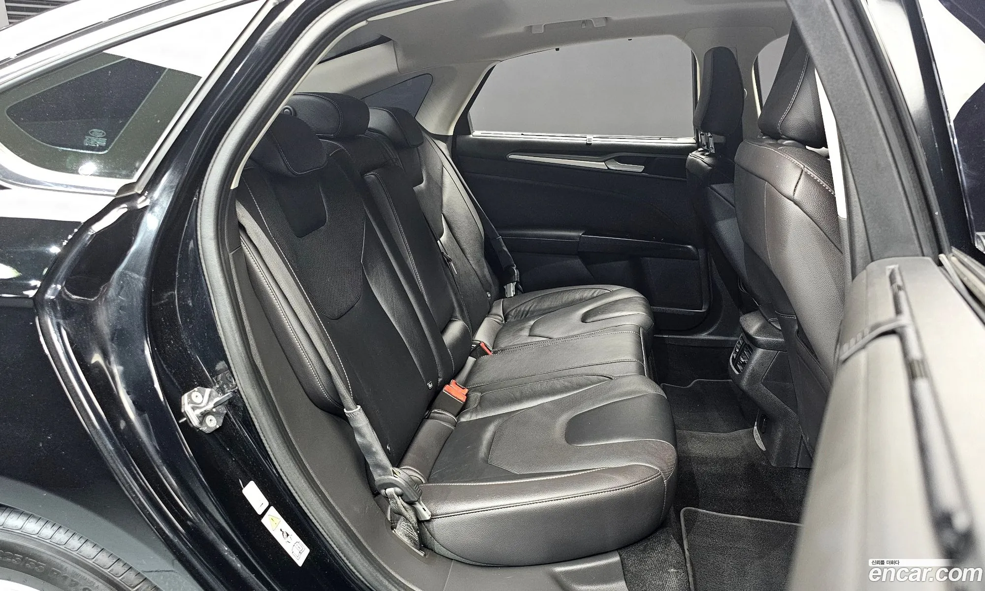 Ford Mondeo 2017 WF0DXXWP — 7