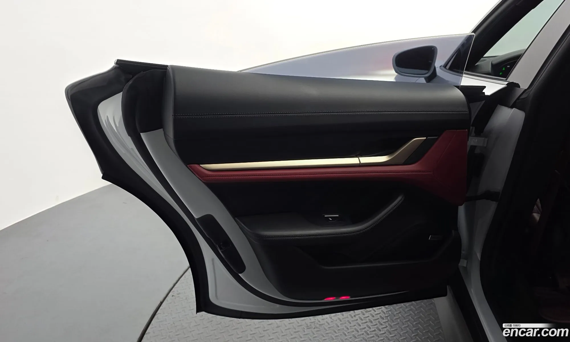 Porsche Taycan 2022 — 16