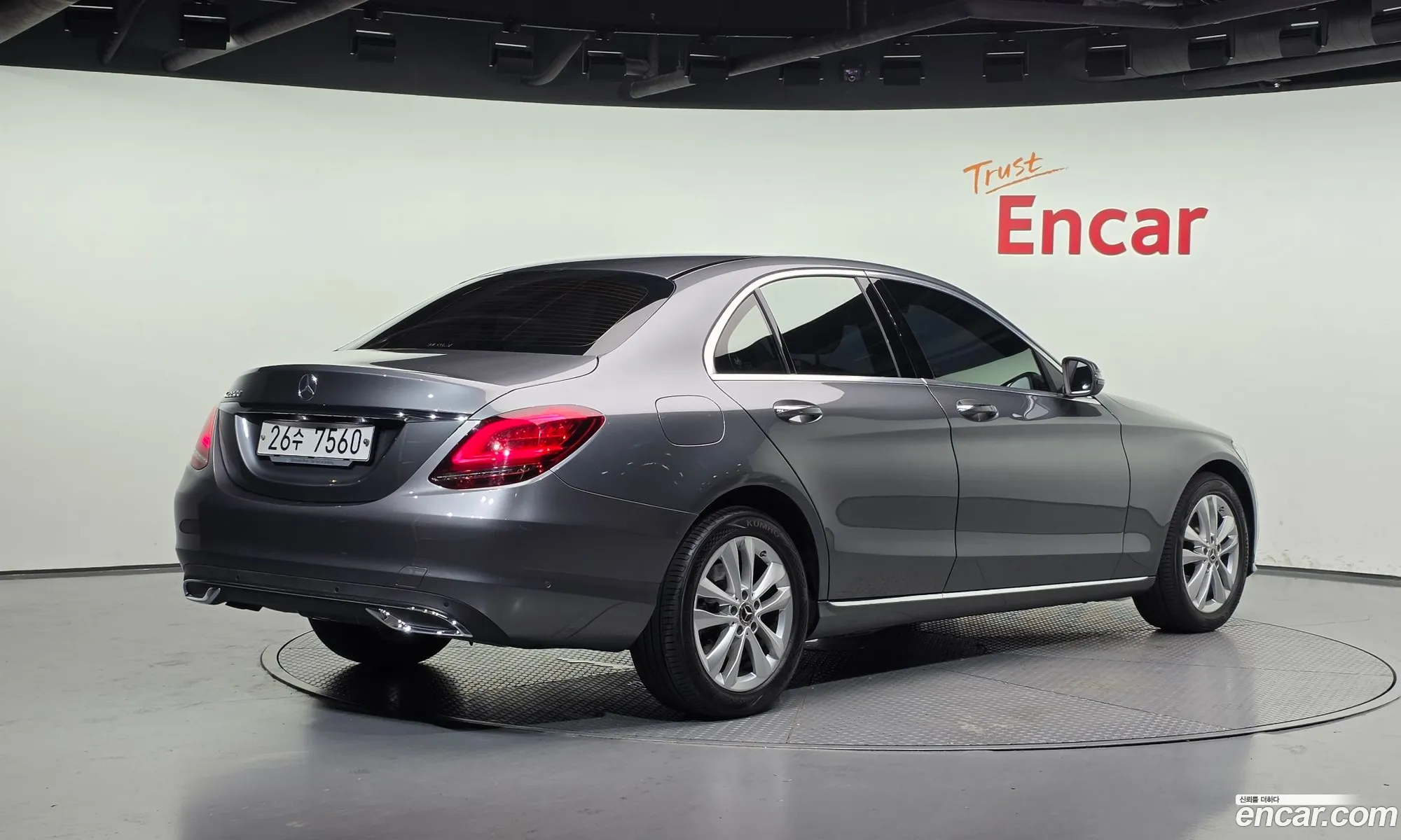 Mercedes-Benz C-Class W205 2019 — 32