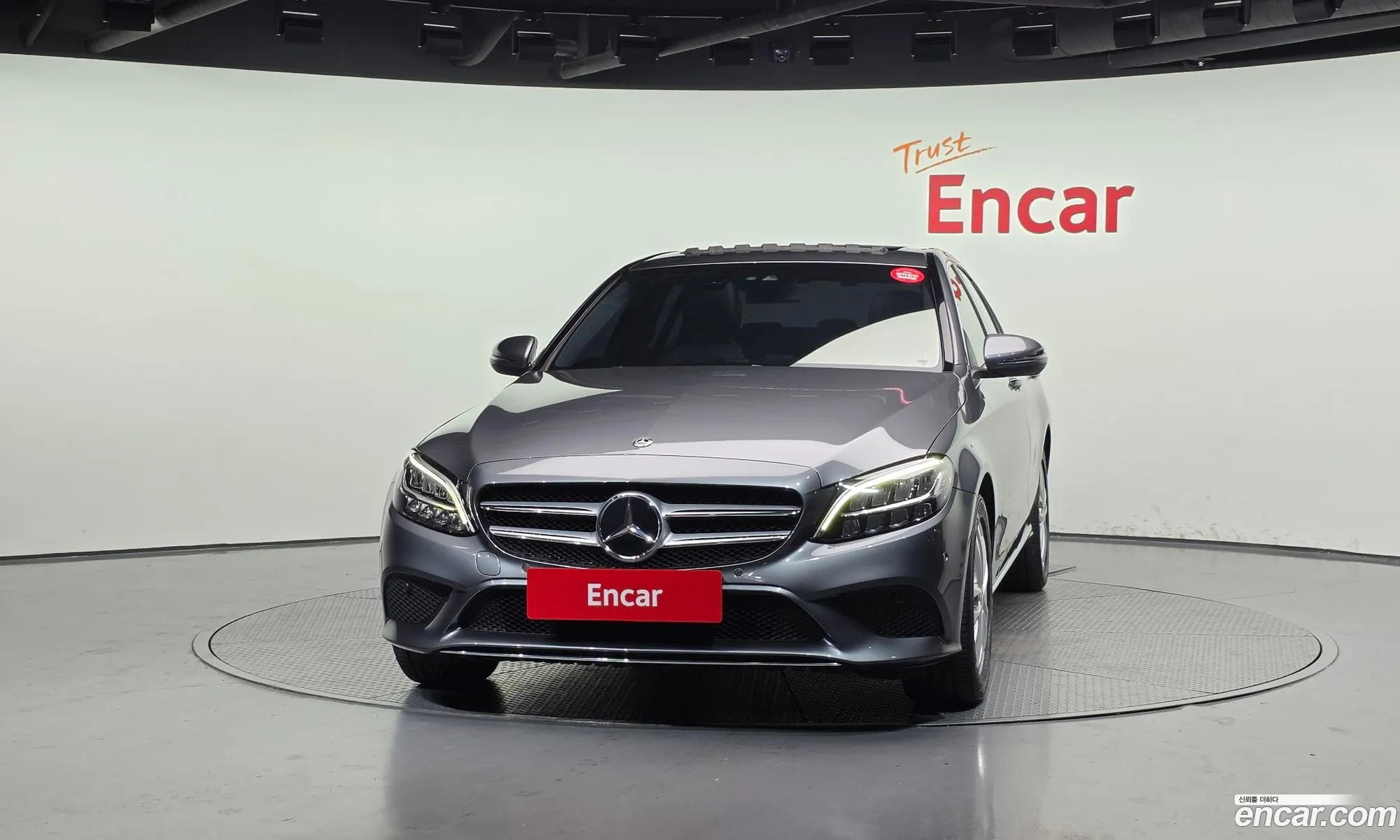Mercedes-Benz C-Class W205 2019 — 19