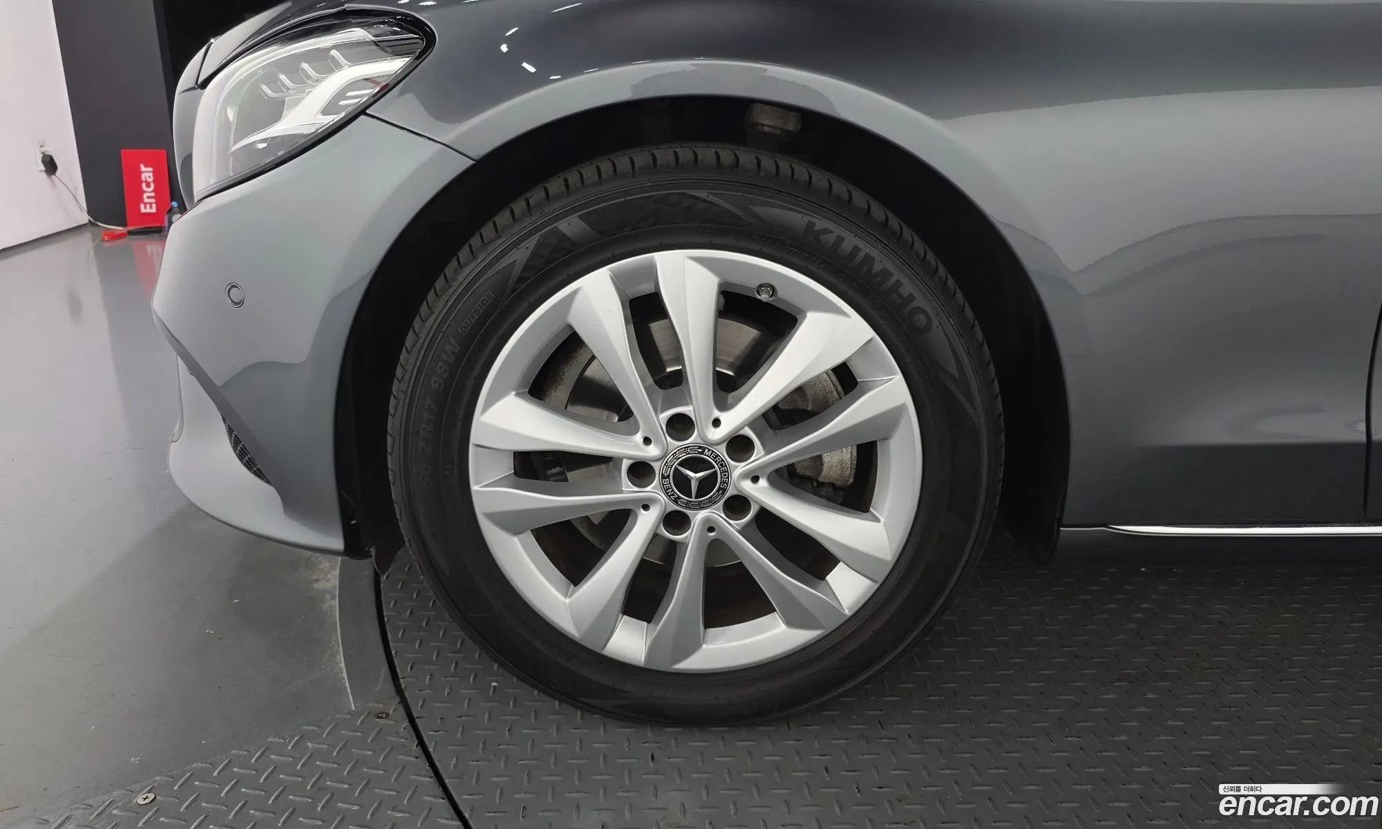 Mercedes-Benz C-Class W205 2019 — 13