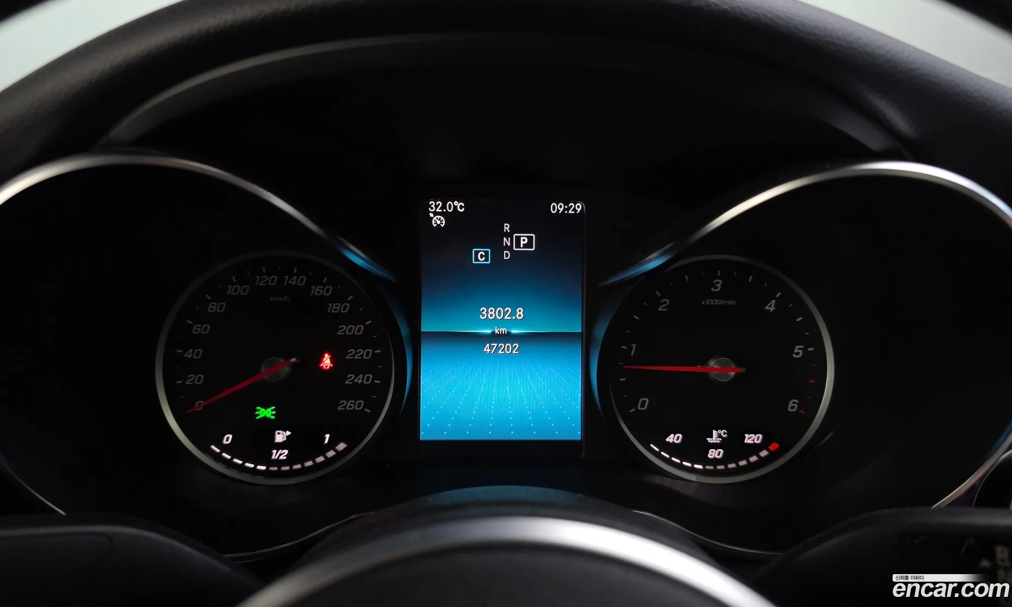 Mercedes-Benz C-Class W205 2019 — 10