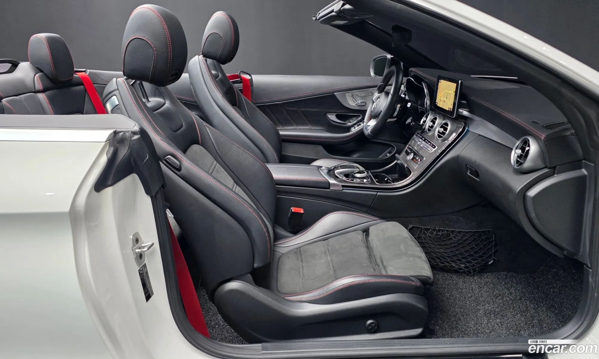 Mercedes-Benz C-Class W205 2018 — 19