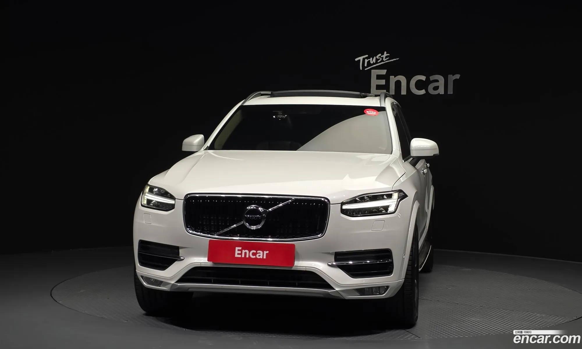 Volvo XC90 2016 YV1LF68BCH1107942 — 2
