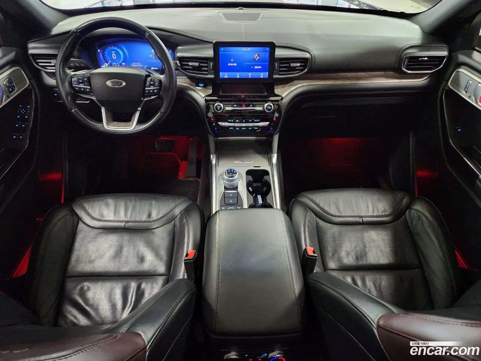 Ford Explorer 6th Gen 2022 — 18