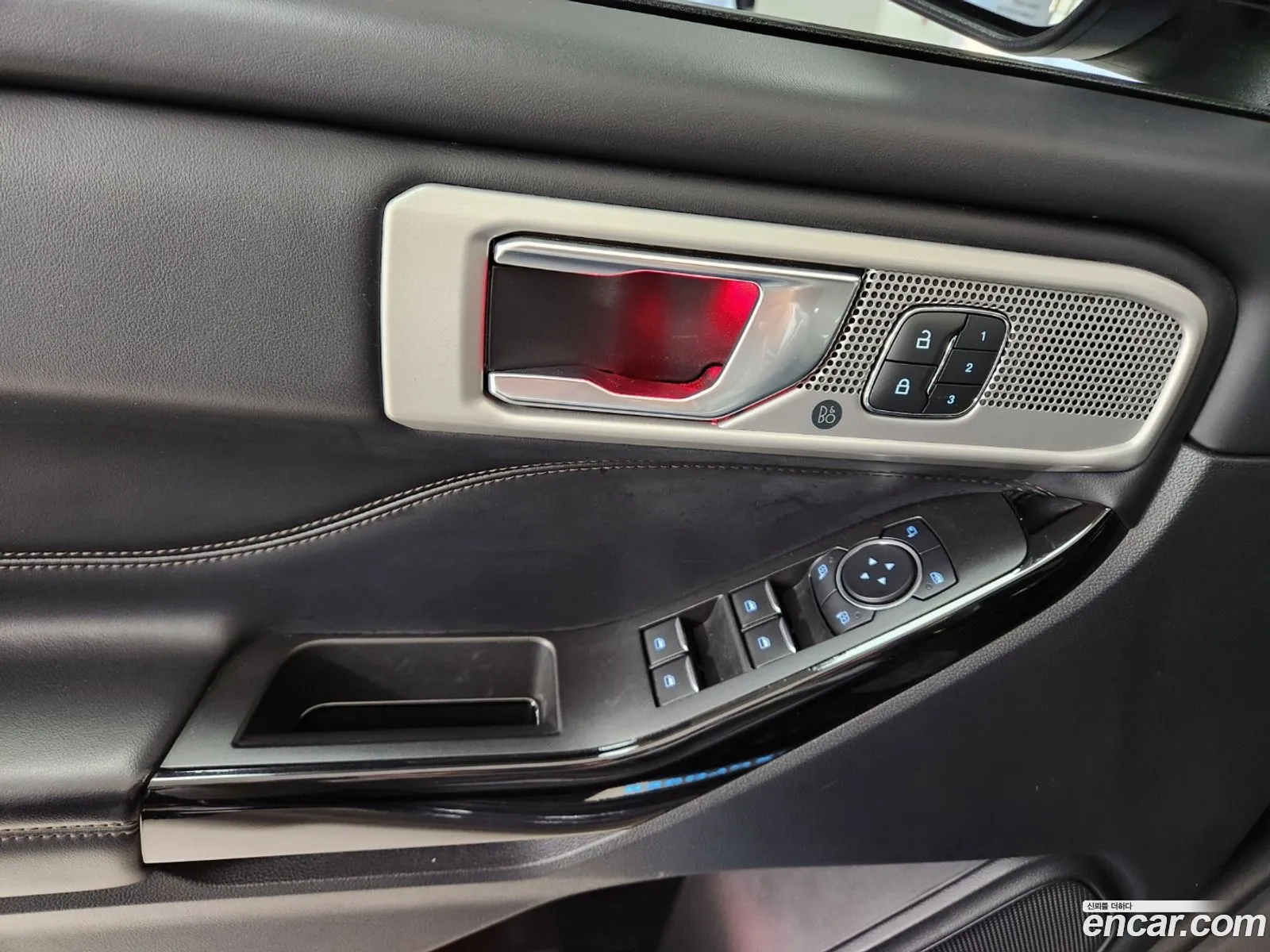 Ford Explorer 6th Gen 2022 — 20