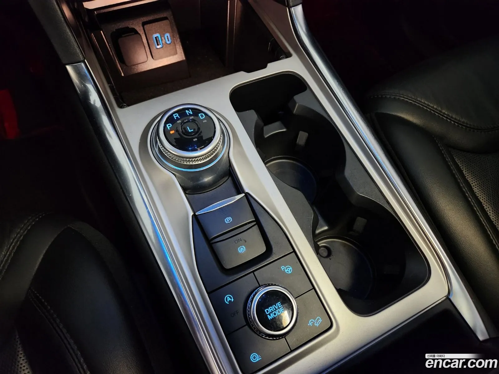 Ford Explorer 6th Gen 2022 — 15