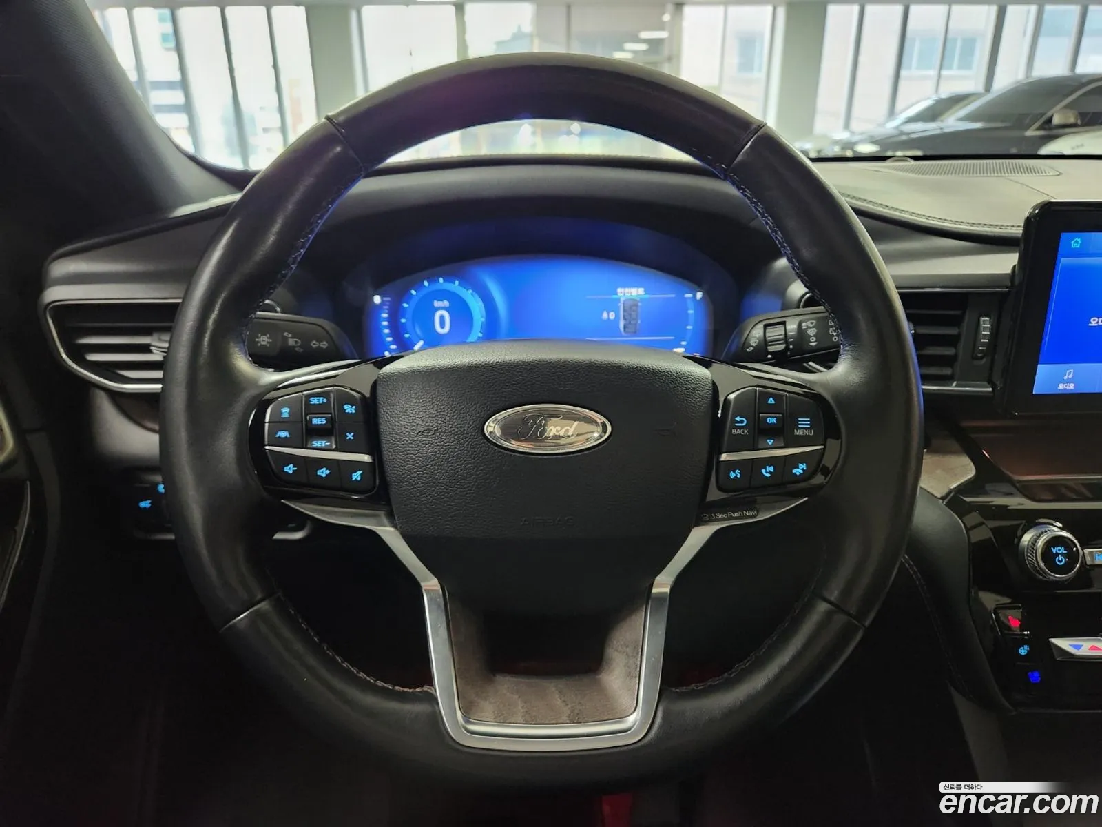 Ford Explorer 6th Gen 2022 — 19