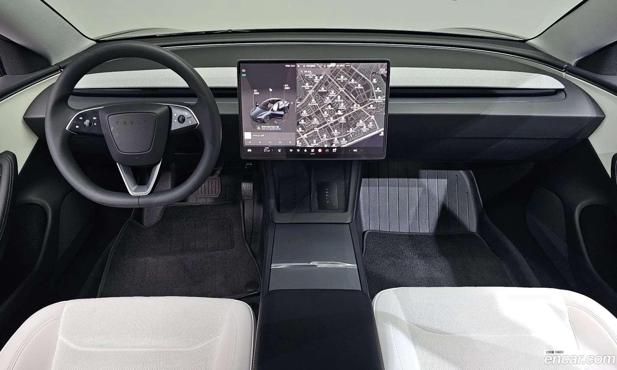 Tesla Model 3 2025 LRW3E7FS0SC610592 — 9