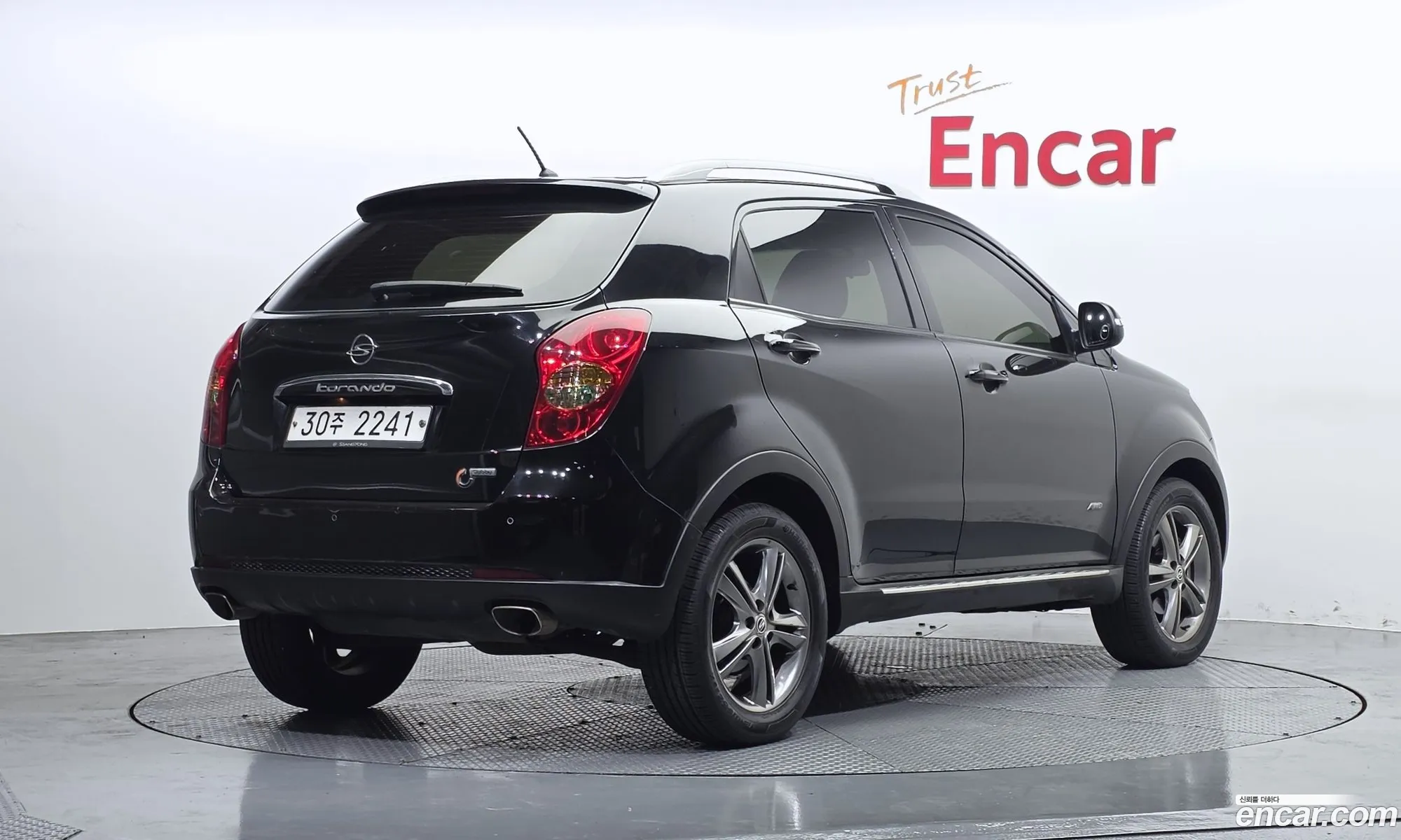 KG Mobility (SsangYong) Korando C 2012 — 18