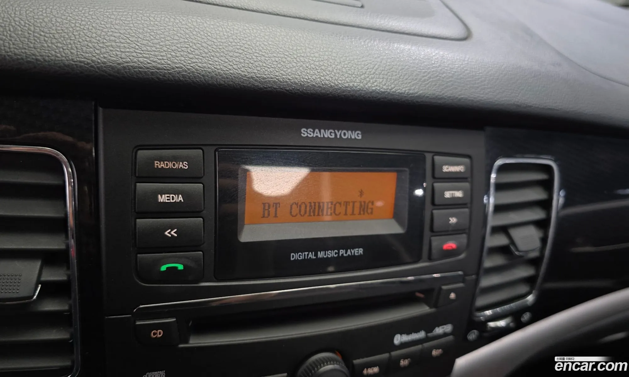 KG Mobility (SsangYong) Korando C 2012 — 14