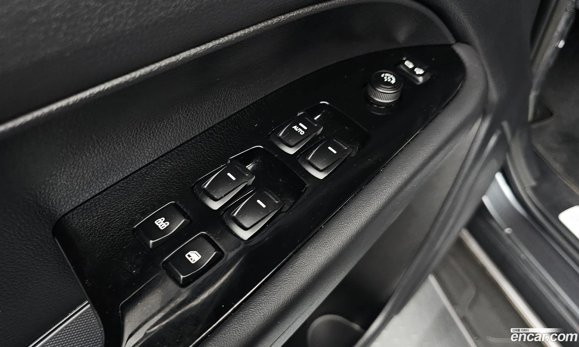 KG Mobility (SsangYong) Rexton Sports 2024 — 11