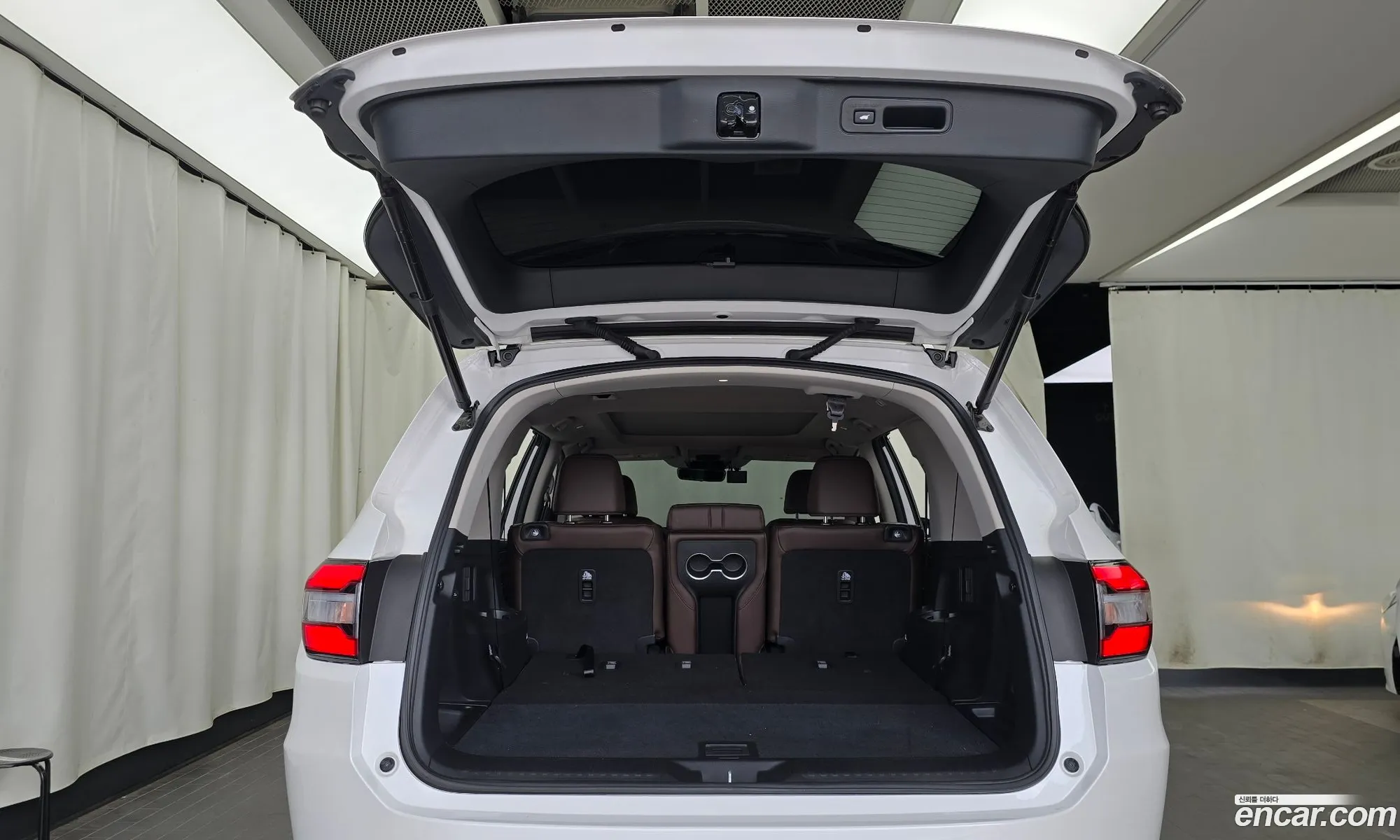 Honda Pilot 2023 5KBYG1880PB300054 — 16
