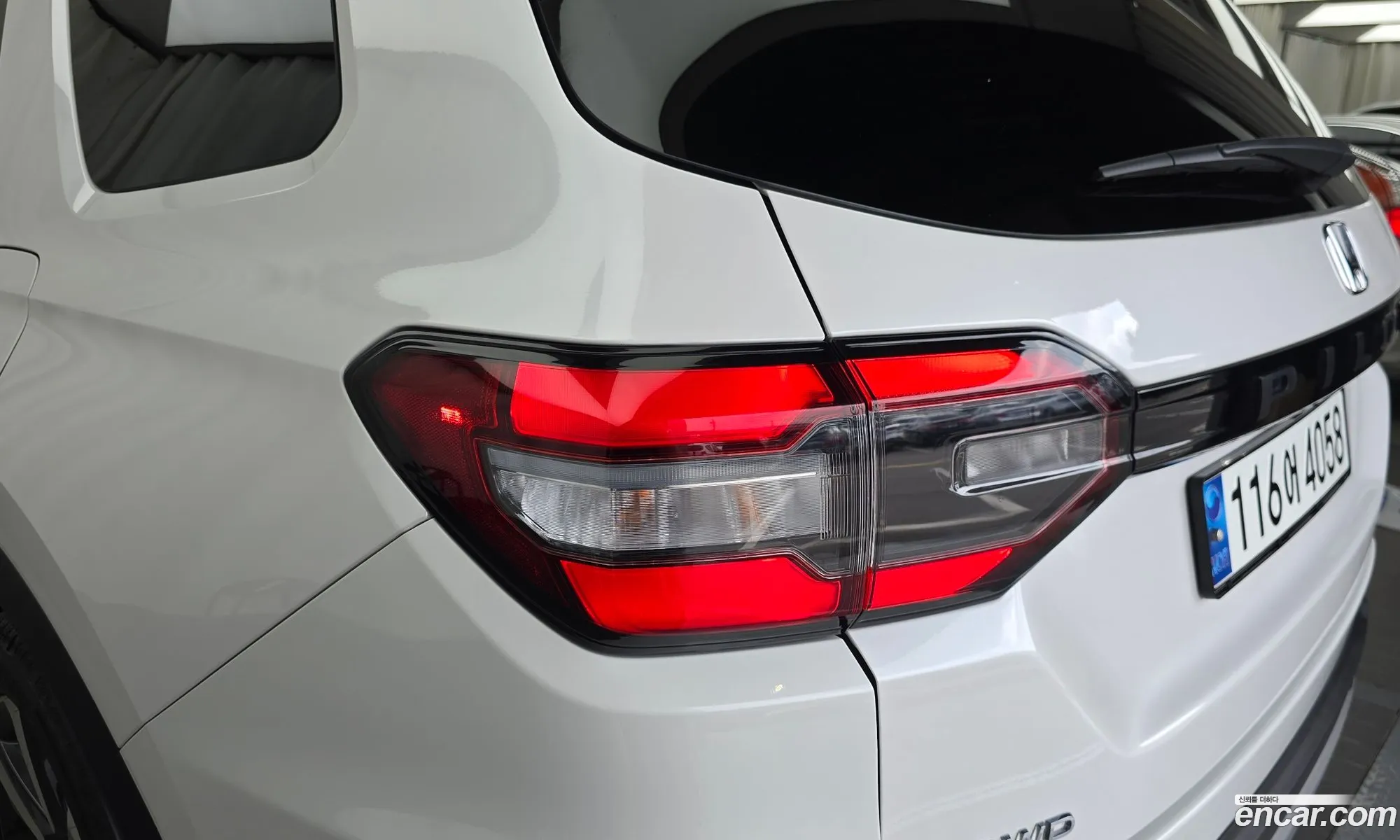 Honda Pilot 2023 5KBYG1880PB300054 — 31