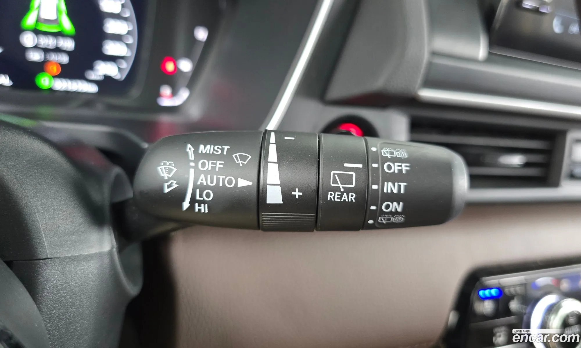 Honda Pilot 2023 5KBYG1880PB300054 — 21