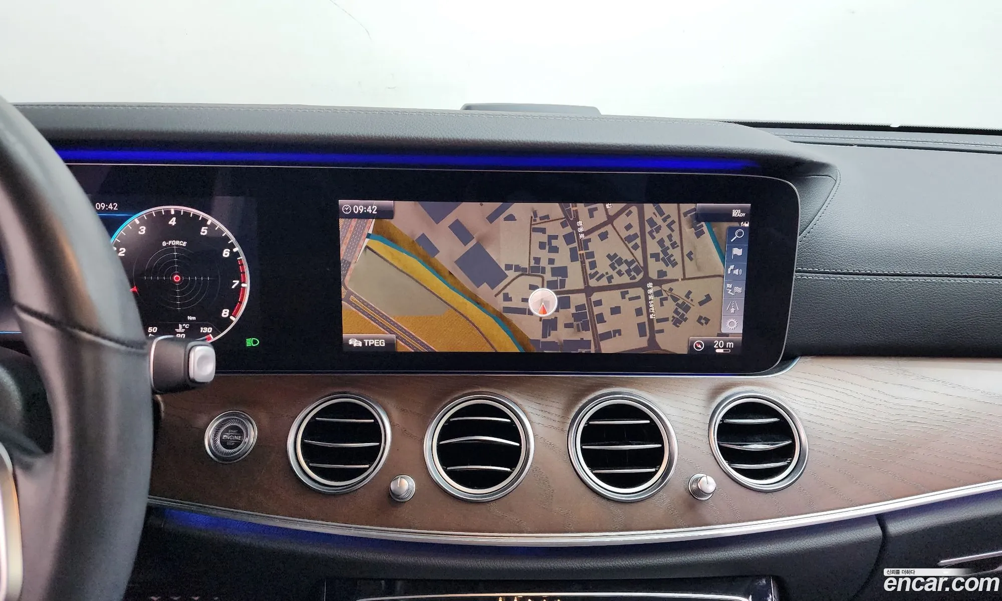 Mercedes-Benz E-Class W213 2019 WDDZF4KB0KA585323 — 3